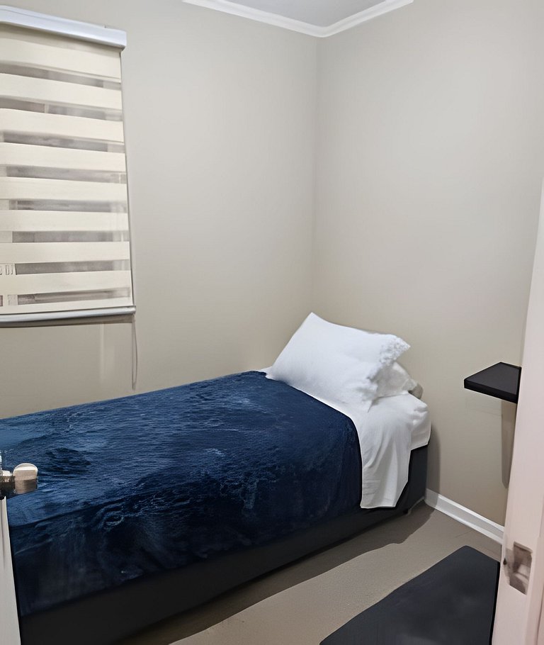 Casa a 10 minutos del centro. 3 Dorm. y 2 baños