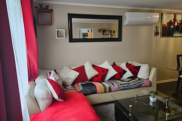 Casa a 10 minutos del centro. 3 Dorm. y 2 baños