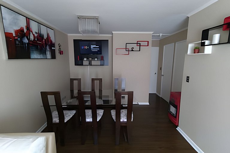 Casa a 10 minutos del centro. 3 Dorm. y 2 baños