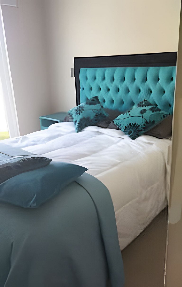 Casa a 10 minutos del centro. 3 Dorm. y 2 baños