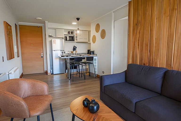 Departamento en condominio a pasos del centro.