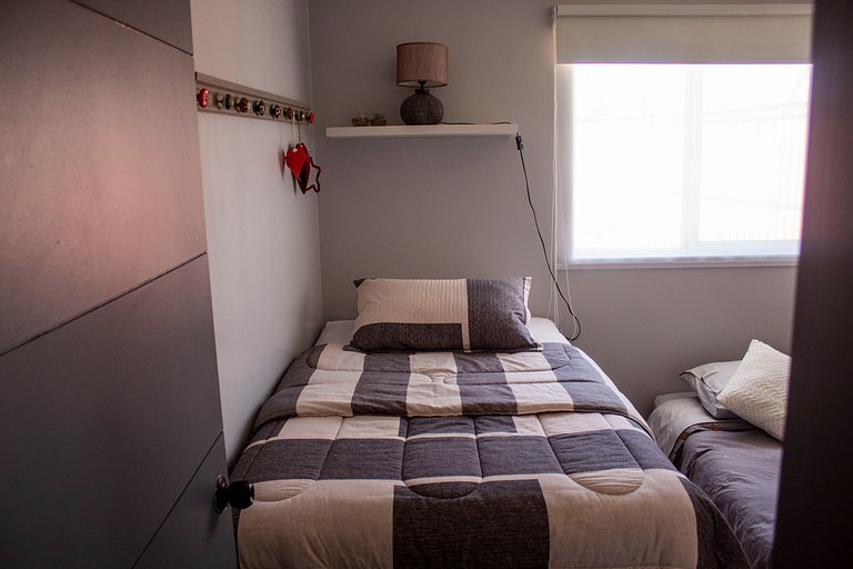 Cabaña en Valle Volcanes con estacionamiento/ wifi