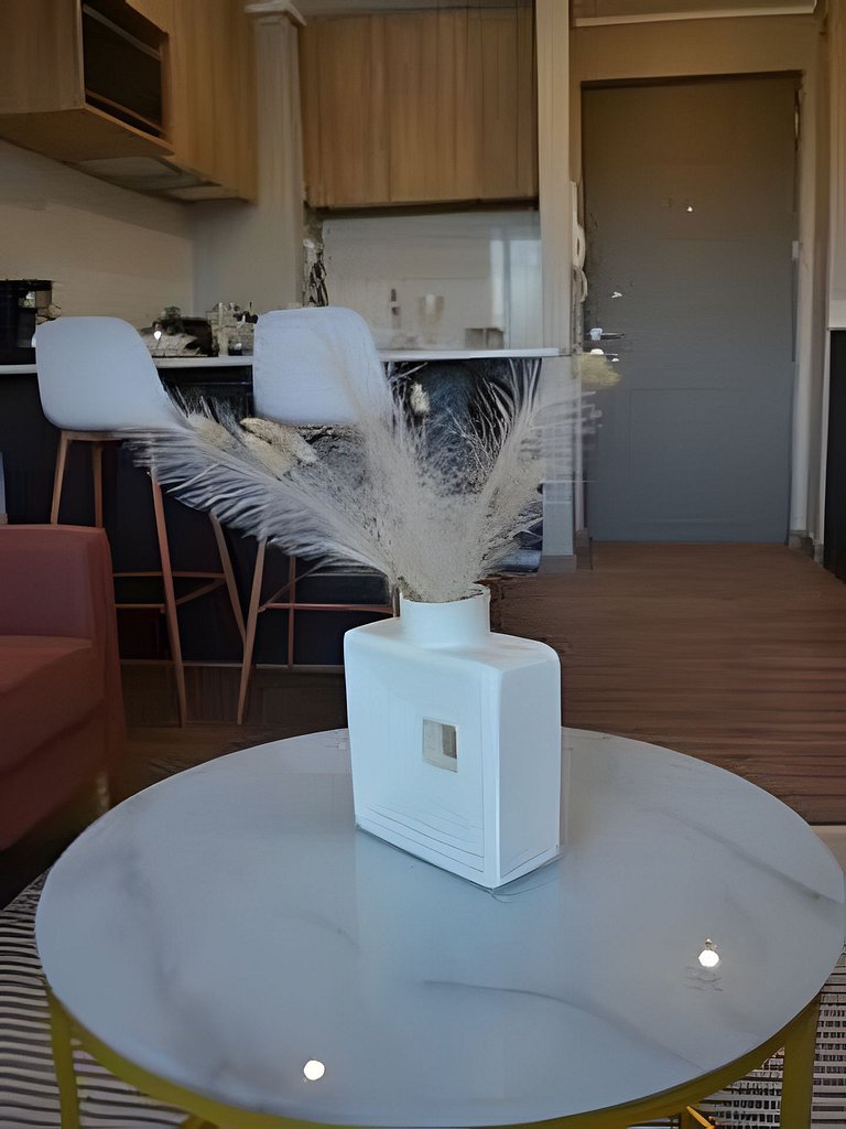 Depto. nuevo en condominio, estacionamiento y wifi