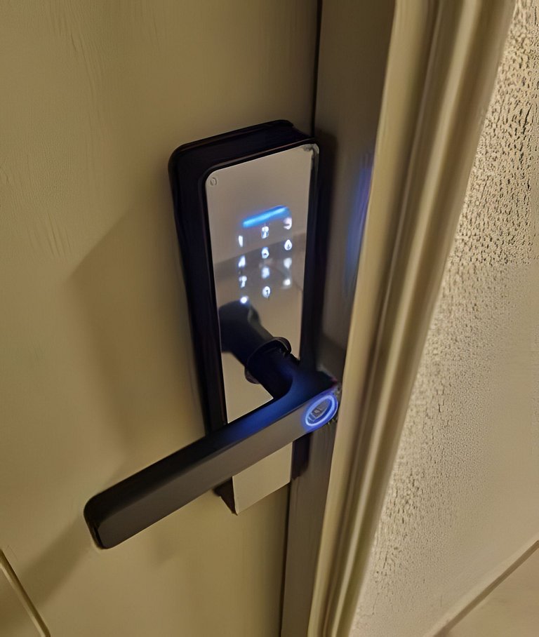 Depto. nuevo en condominio, estacionamiento y wifi