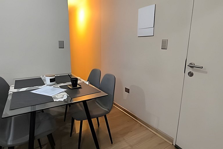 Depto. en Condominio Marconi, estacionamiento/wifi